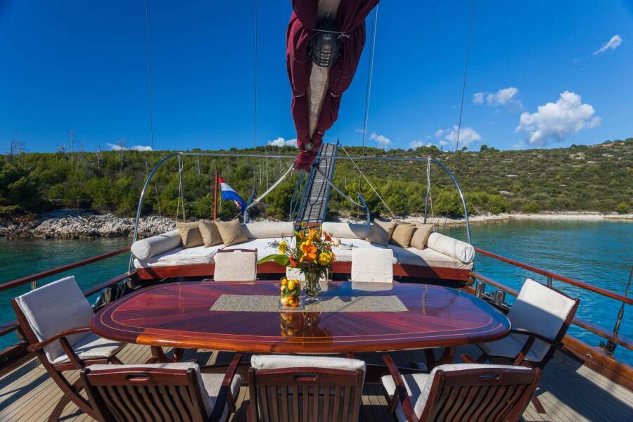 Nostra Vita Nostra Vita