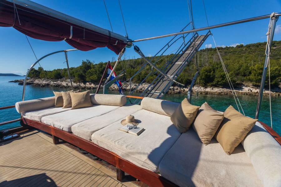 Nostra Vita Nostra Vita