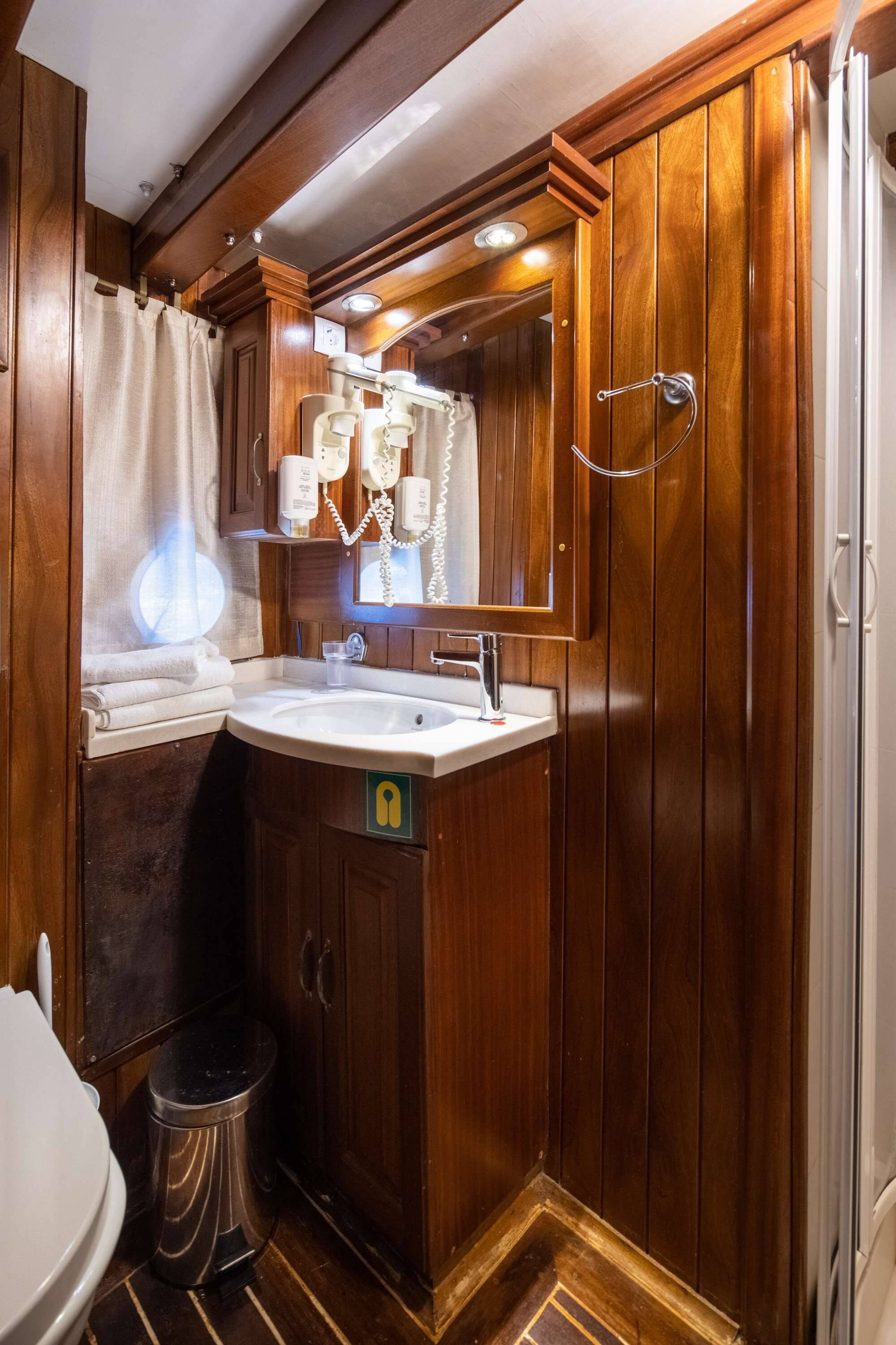 Nostra Vita Nostra Vita