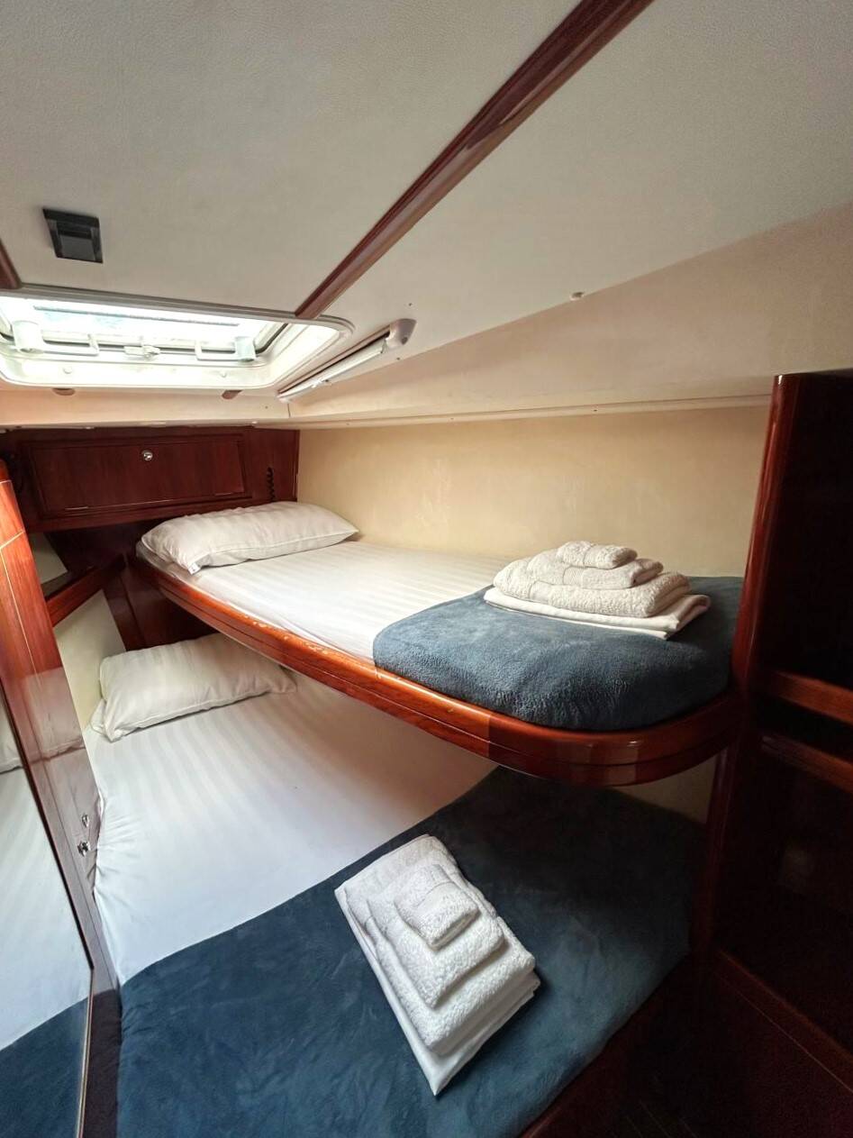 Ocean Star 58.4  Alexandria