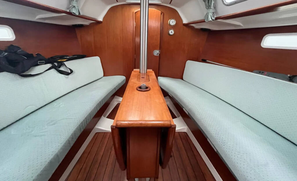 Oceanis 311  Eole