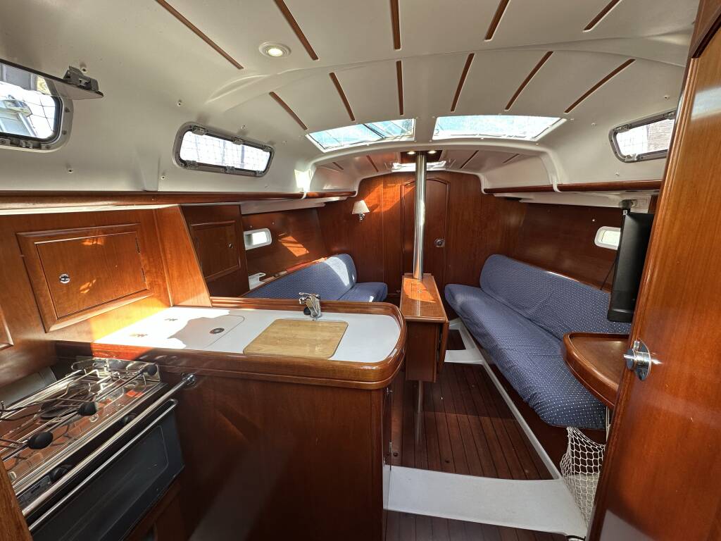 Oceanis 323 Clipper Cassiopea