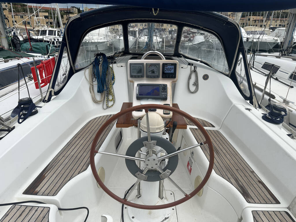Oceanis 323 Clipper Cassiopea