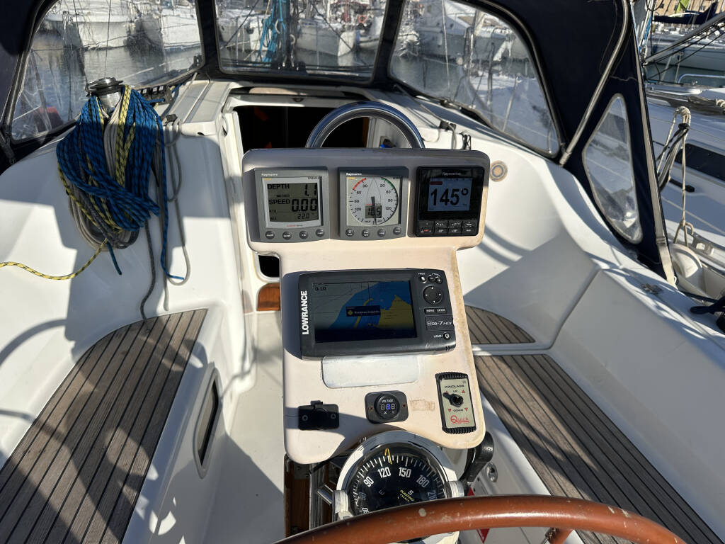 Oceanis 323 Clipper Cassiopea
