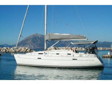 Oceanis 331 • Martha