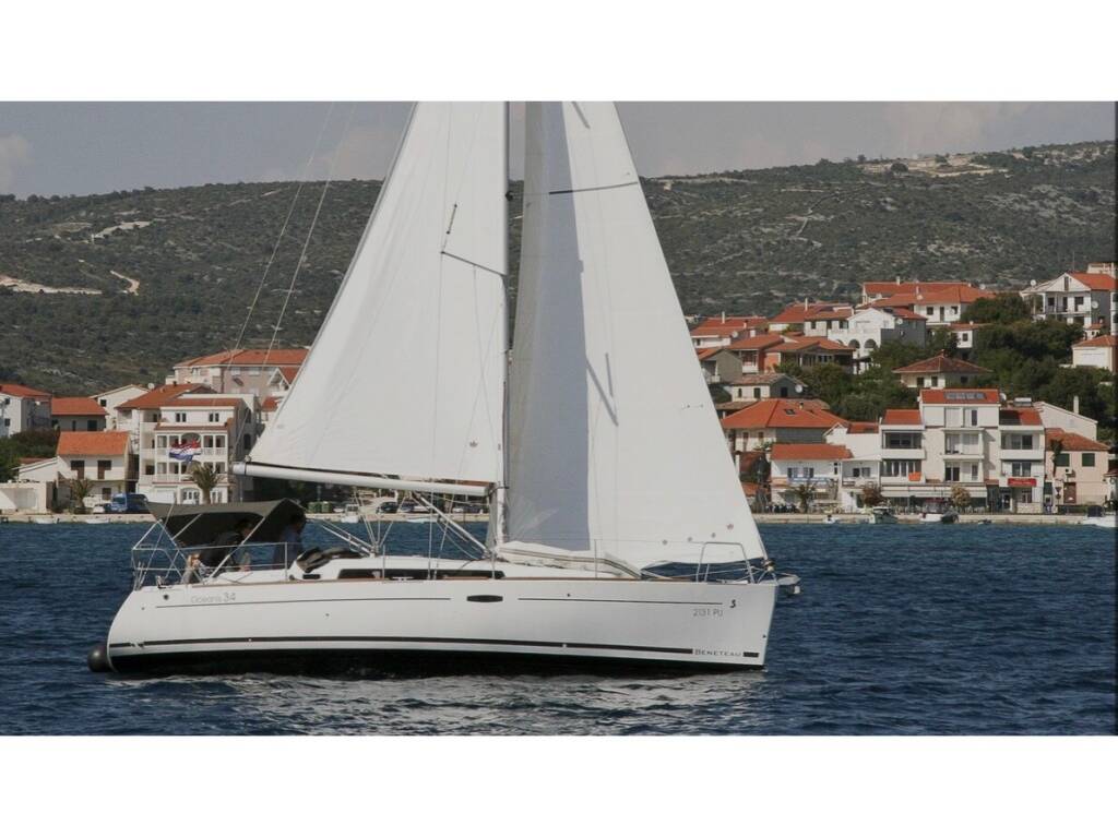 Oceanis 34 Nikoleta