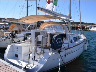 Oceanis 34 • Izar