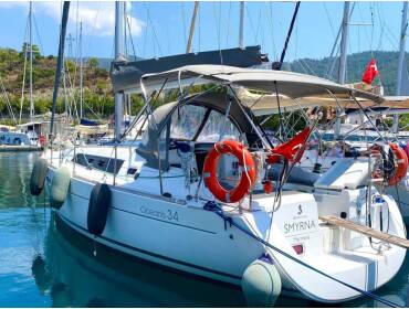 Oceanis 34 • Smyrna