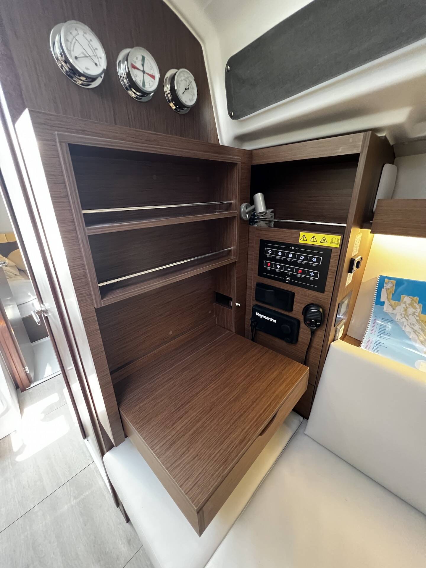 Oceanis 34.1 Clara