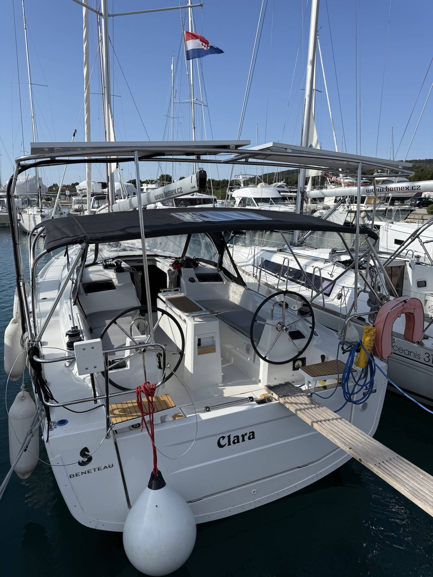 Oceanis 34.1 Clara