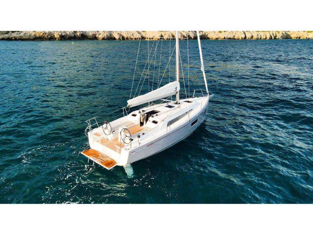 Oceanis 34.1 • Stella