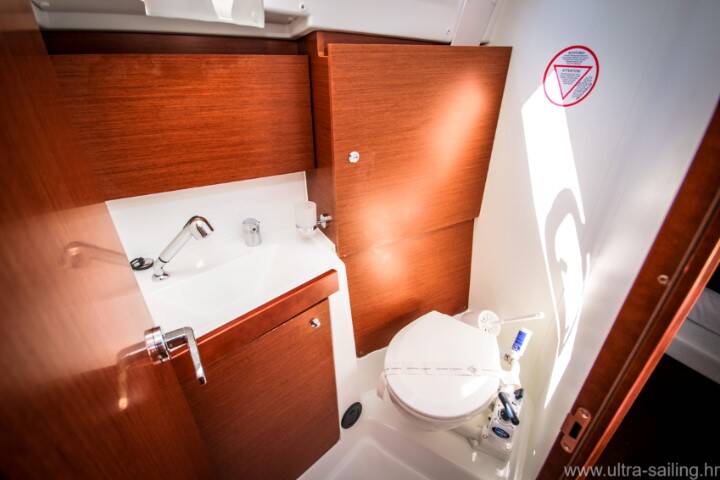 Oceanis 35 DALMAR