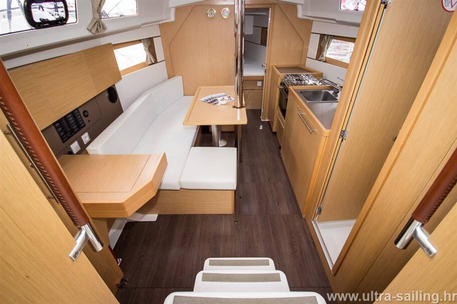 Oceanis 35 GALA