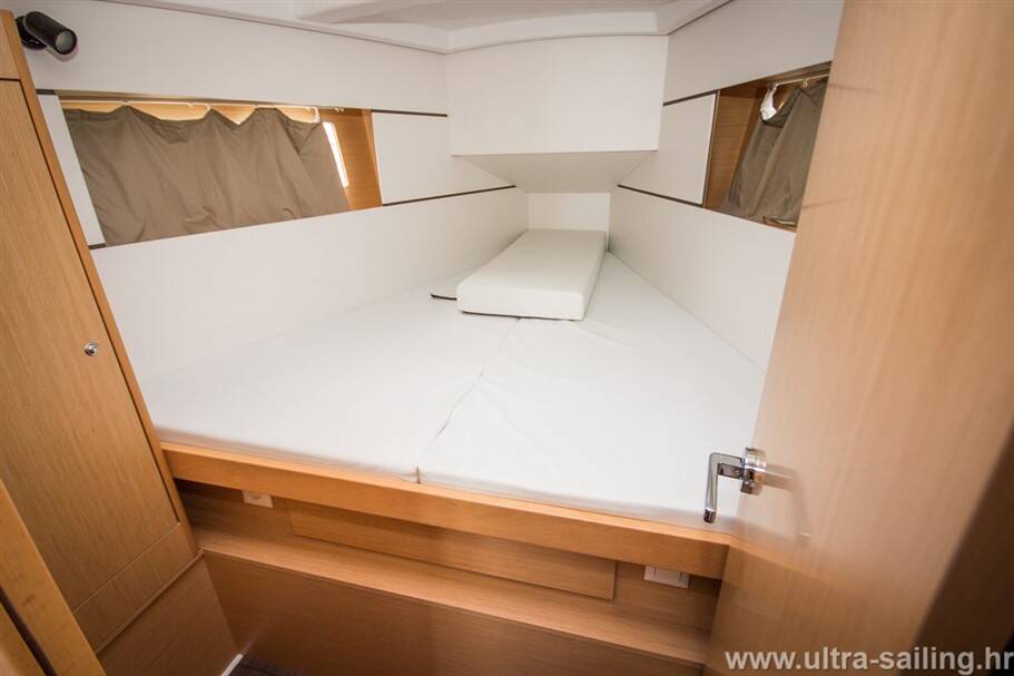 Oceanis 35 GALA