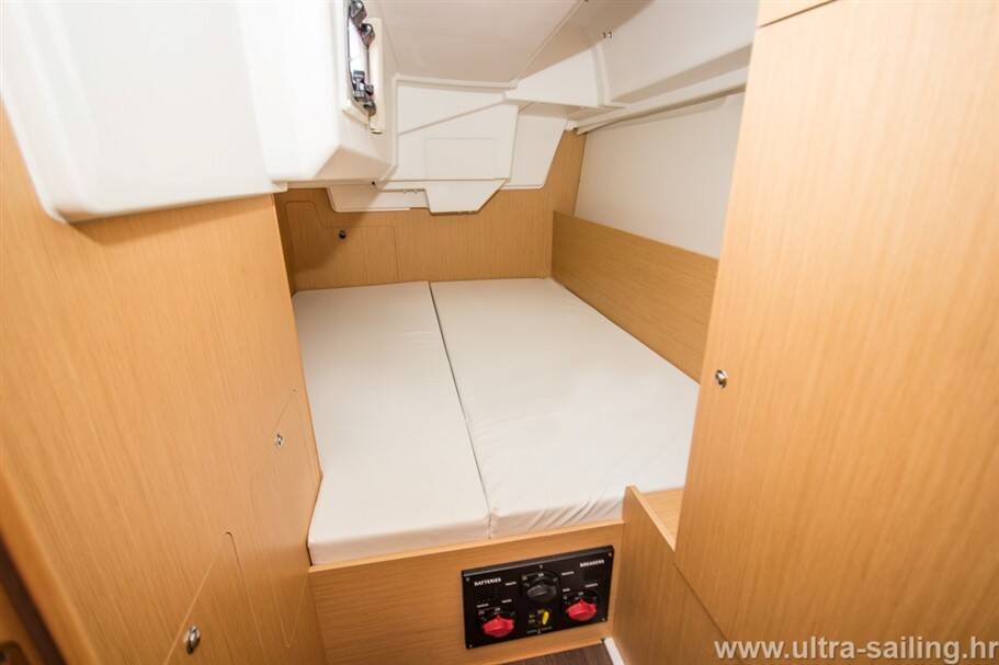 Oceanis 35 GALA
