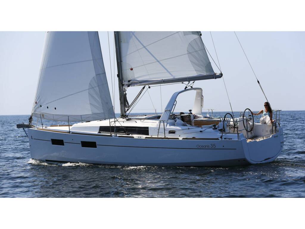 Oceanis 35 • Te Fiti