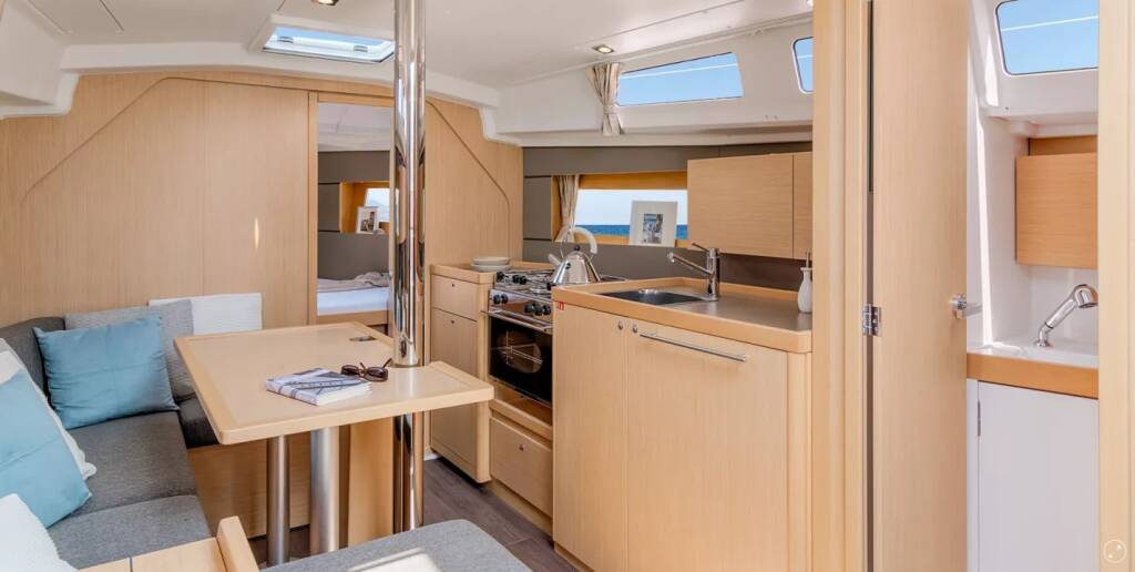 Oceanis 35 Blondi