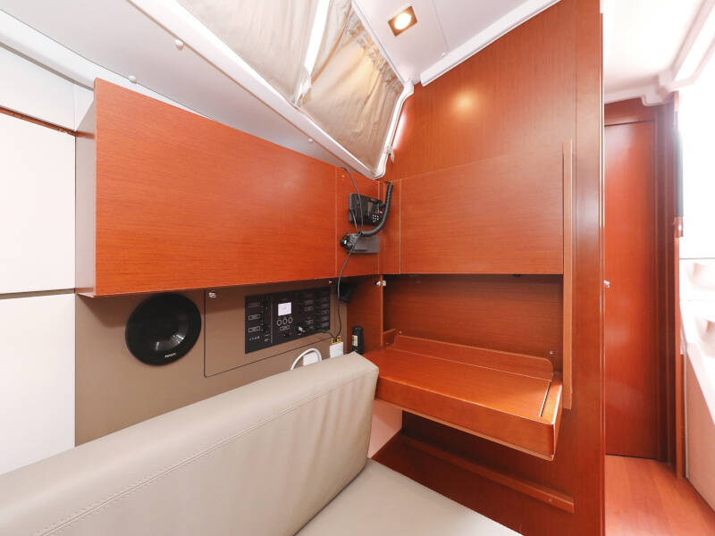 Oceanis 35.1 IDILA 