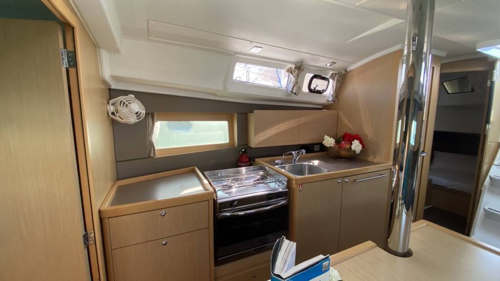 Oceanis 35.1 Nodus