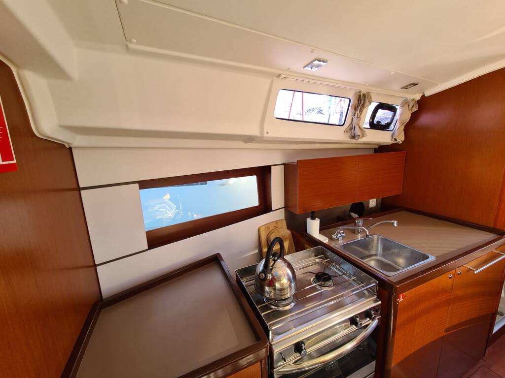 Oceanis 35.1 LAMPUGA