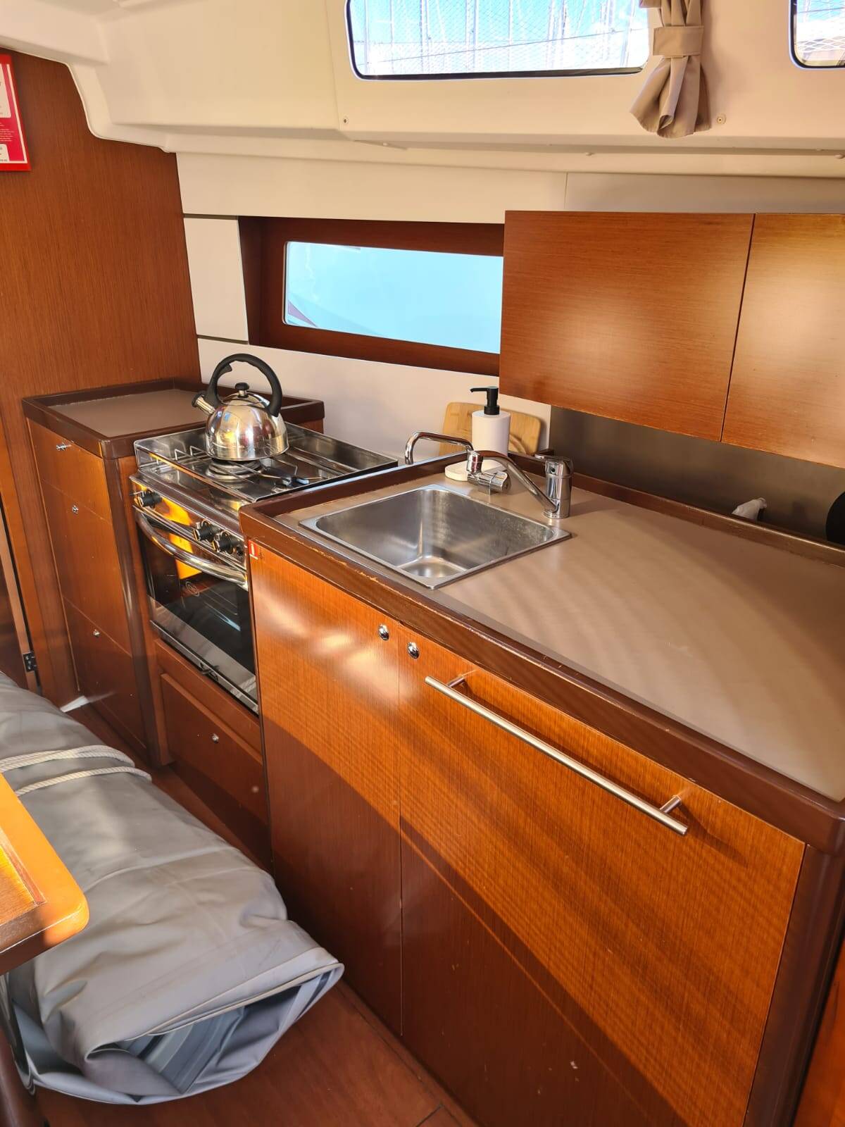 Oceanis 35.1 LAMPUGA