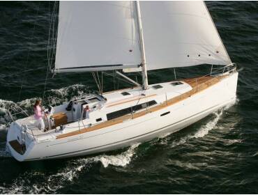 Oceanis 37