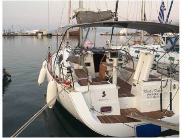 Oceanis 37 WIND OF CHANGE (New 2023 full batten mainsail, 2023 furling genoa, 2023 bimini, 2023 sprayhood)