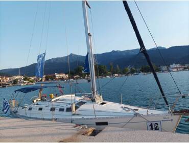 Oceanis 37 • Nela