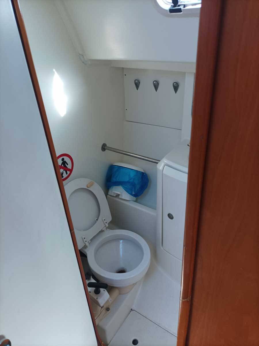 Oceanis 37 Nela