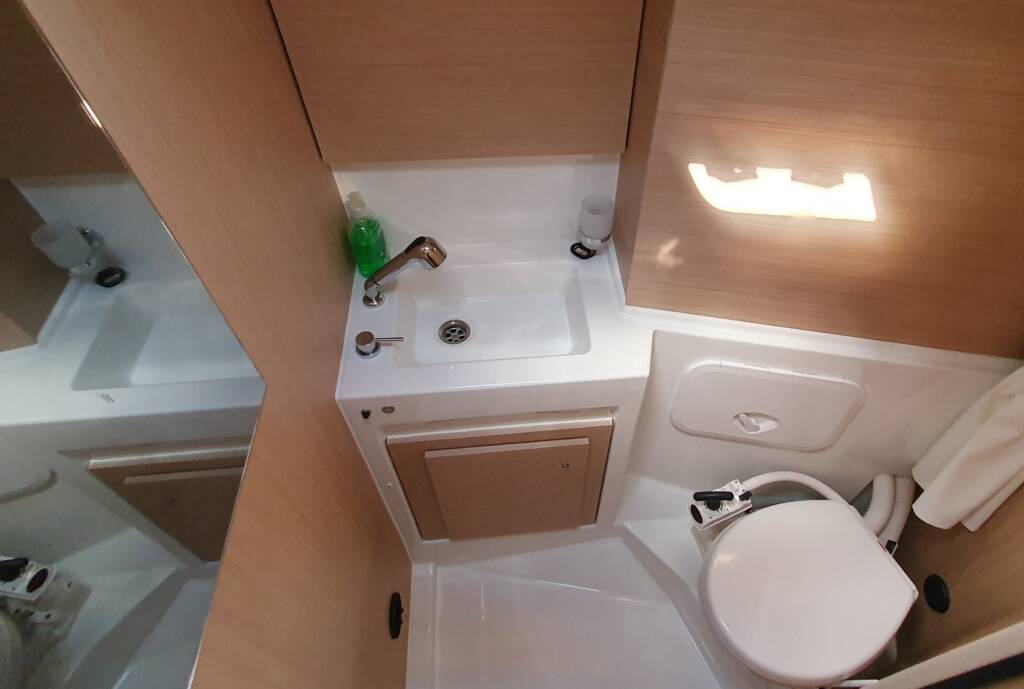 Oceanis 37.1 BREEZE