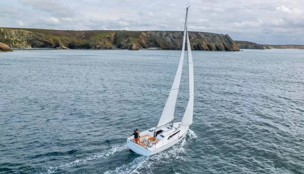 Oceanis 37.1 Uraz