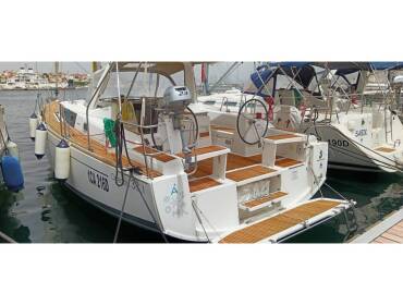 Oceanis 38 • Ánemos