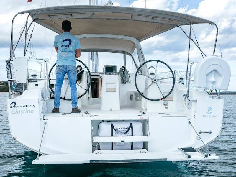 Oceanis 38 MÁXIMO