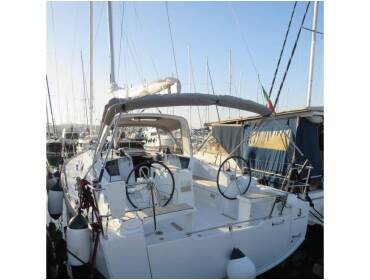 Oceanis 38 • Lina