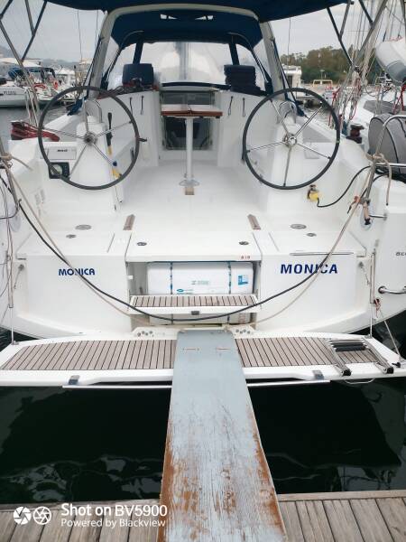 Oceanis 38 • Monica
