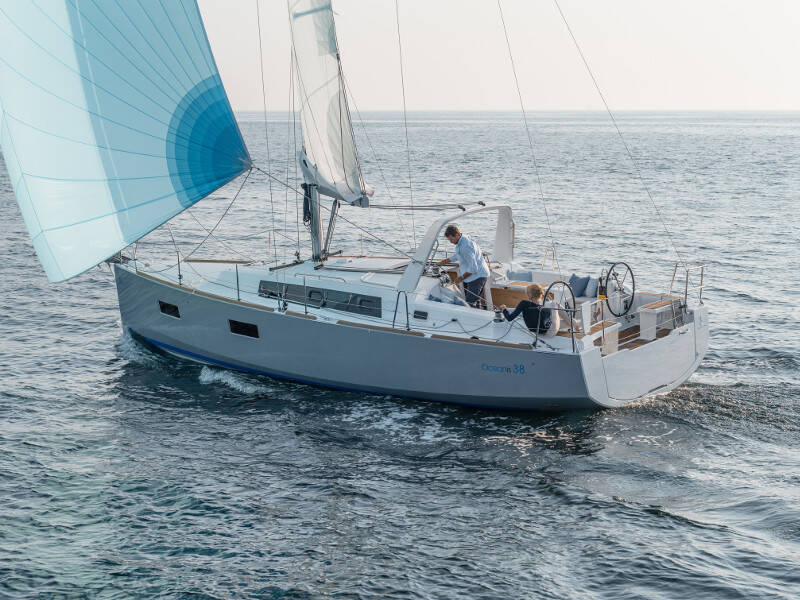 Oceanis 38 MOIN