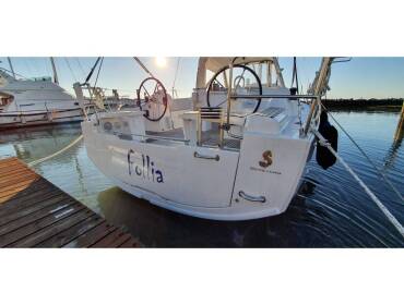 Oceanis 38  • Follia