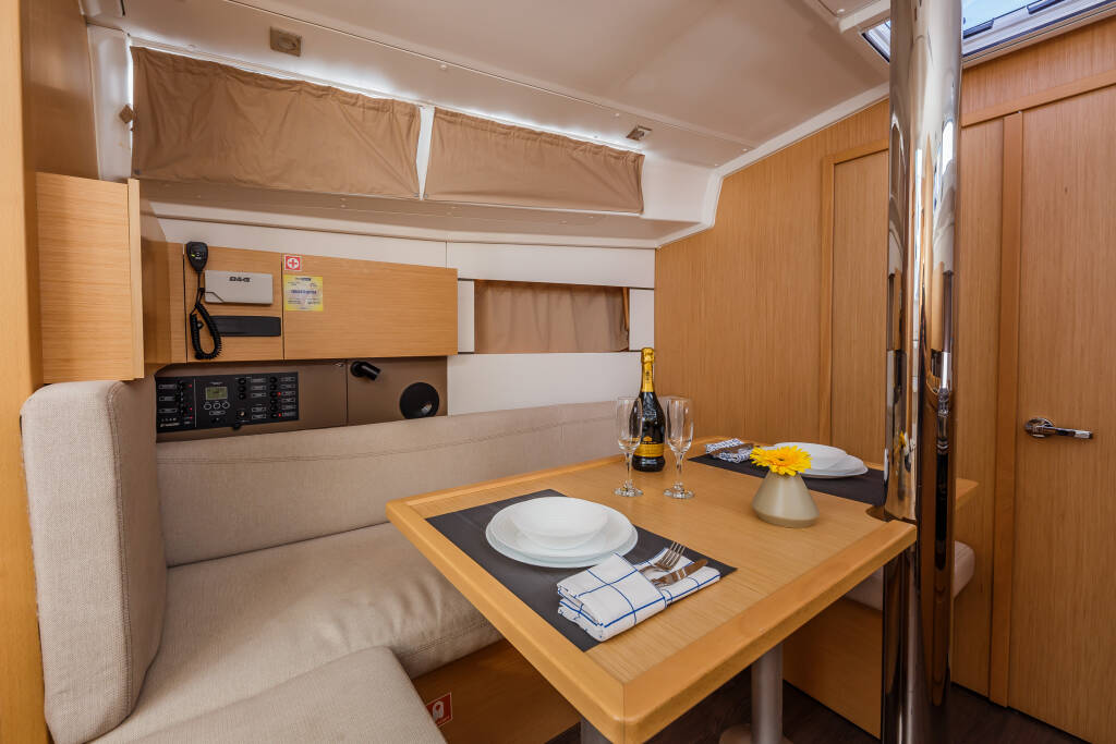 Oceanis 38.1 Pleasure
