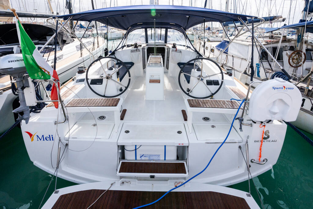 Oceanis 38.1 Meli - Comfort line