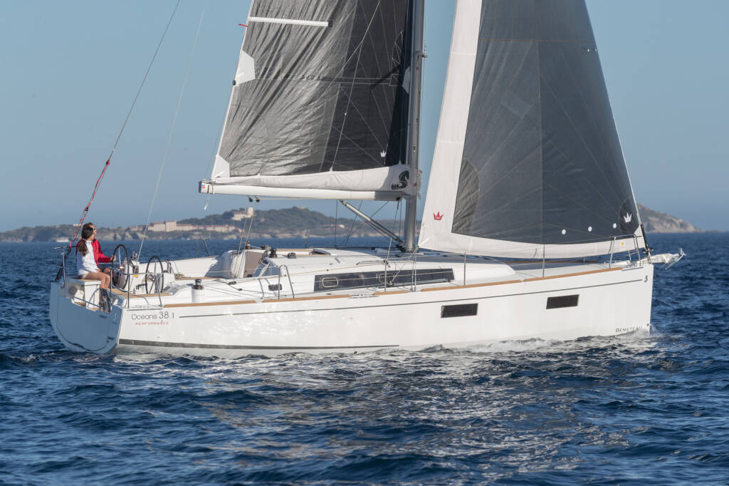 Oceanis 38.1 MAJANO