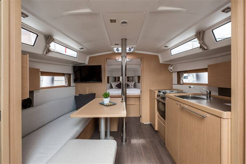 Oceanis 38.1 MAJANO