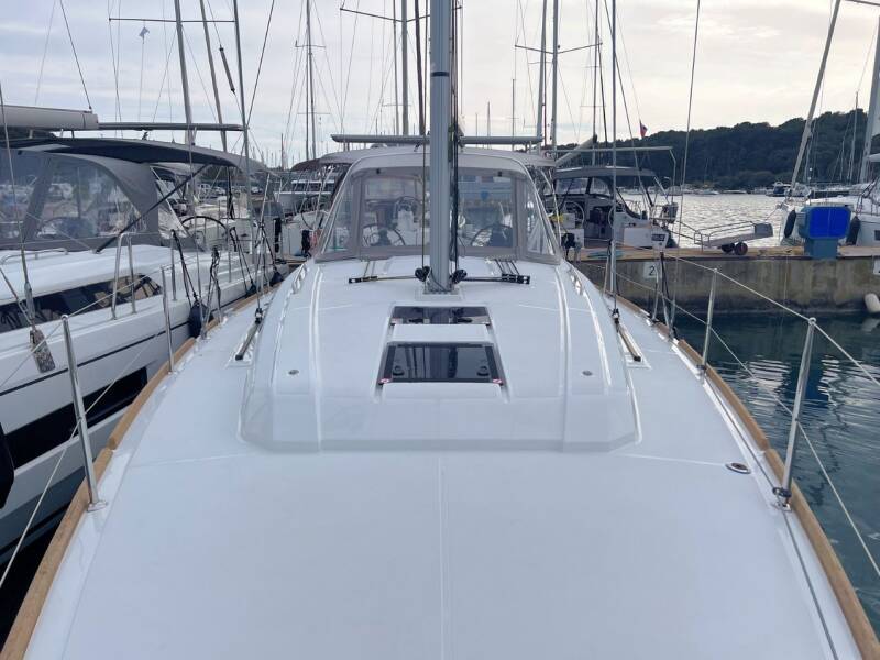 Oceanis 38.1 Jana