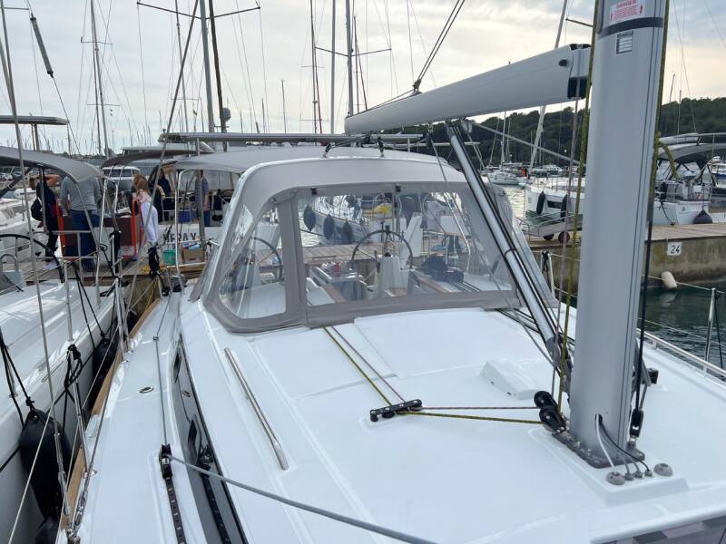 Oceanis 38.1 Jana