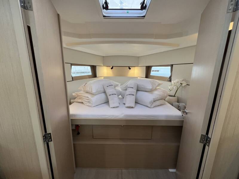 Oceanis 38.1 Jana