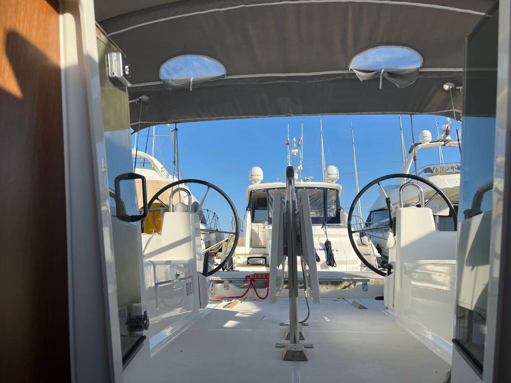 Oceanis 38.1 SAILOR MERCURY