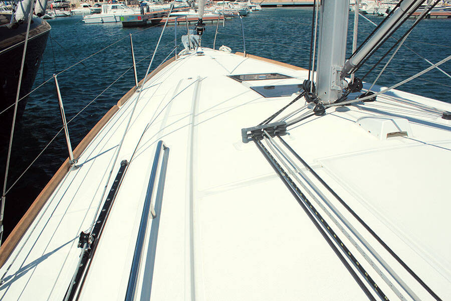 Oceanis 38.1 BOHEMIAN RHAPSODY