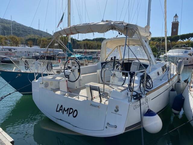 Oceanis 38.1 Lampo