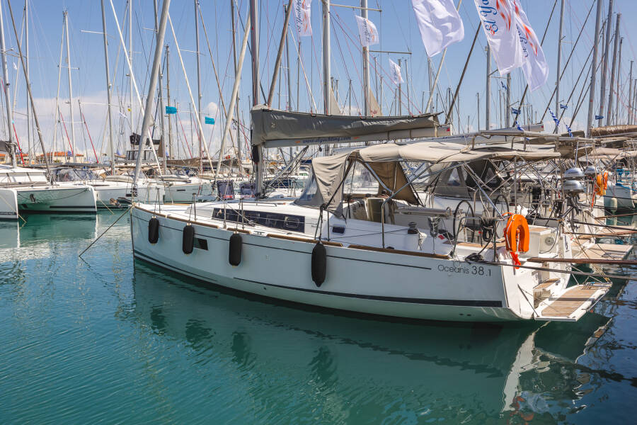 Oceanis 38.1 Elisa