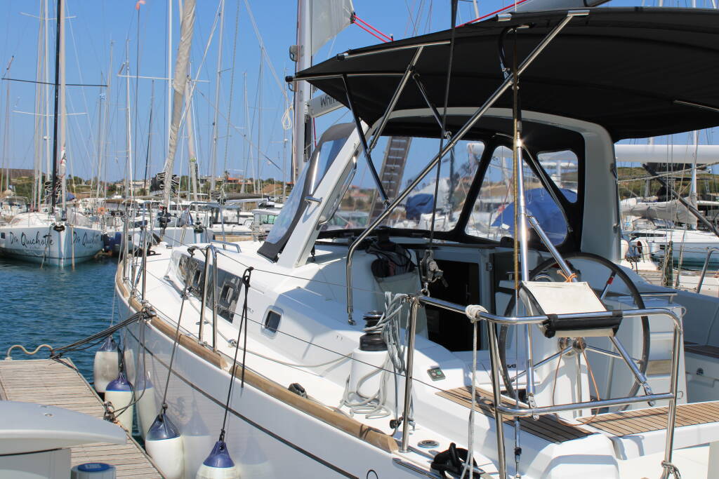Oceanis 38.1 Zeus