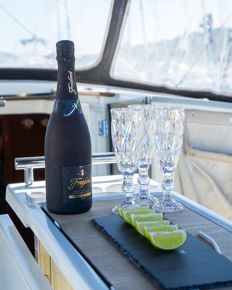Oceanis 38.1 Hydra